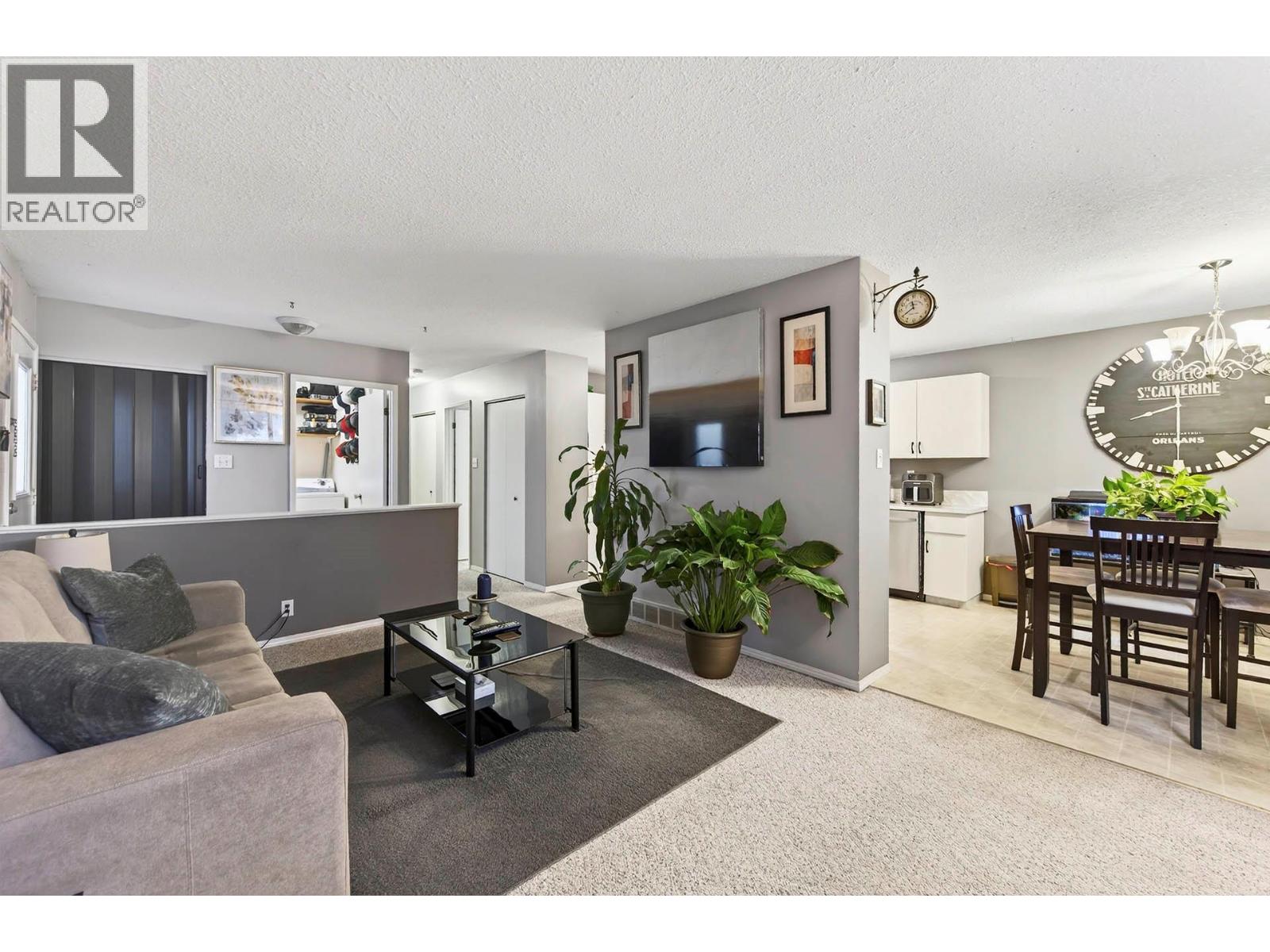 204 FAIRVIEW Avenue - 12