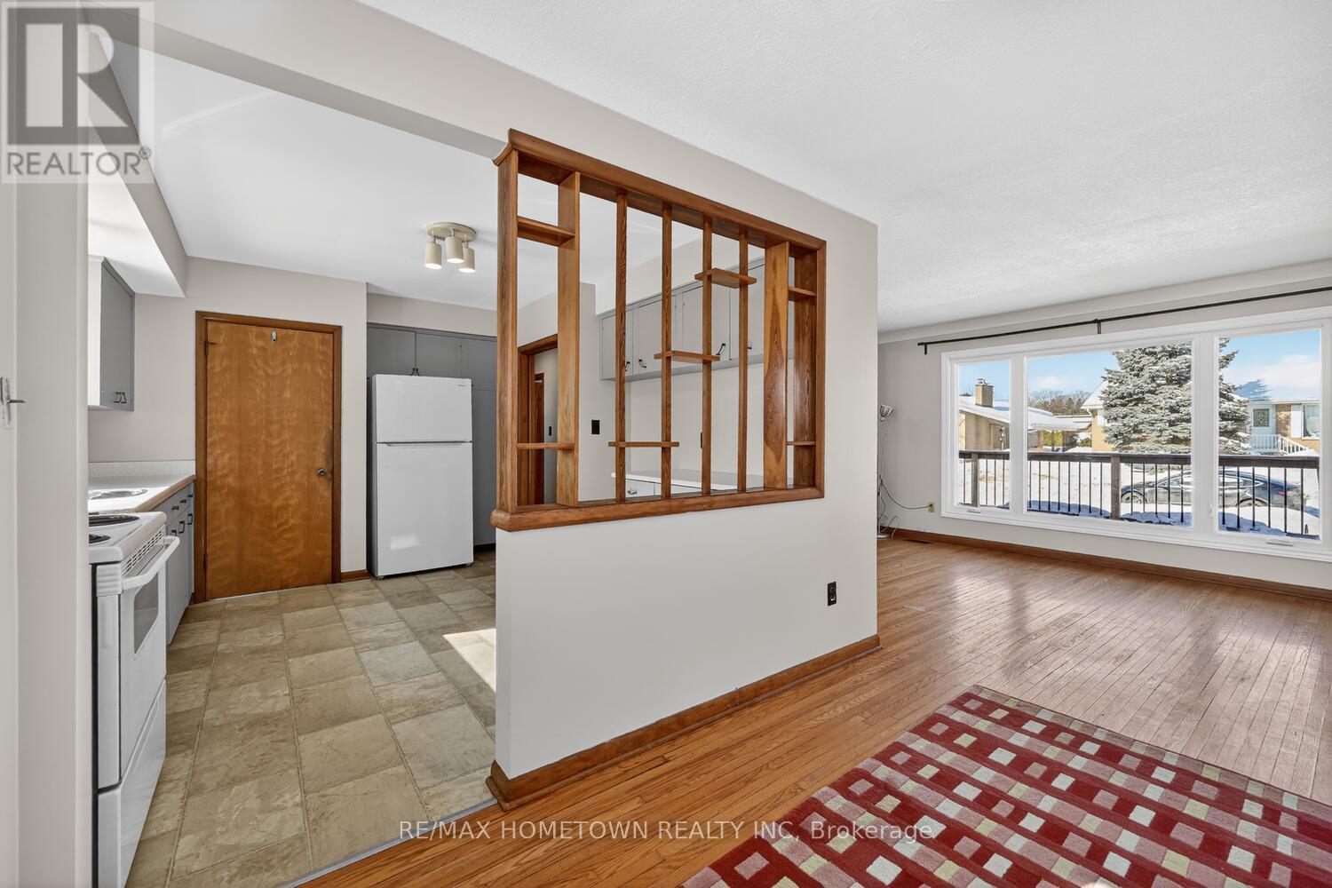 189 REYNOLDS DRIVE - 10