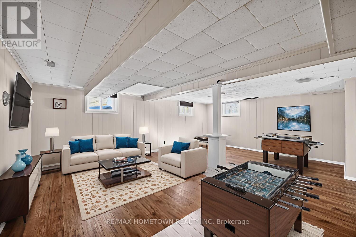 189 REYNOLDS DRIVE - 21