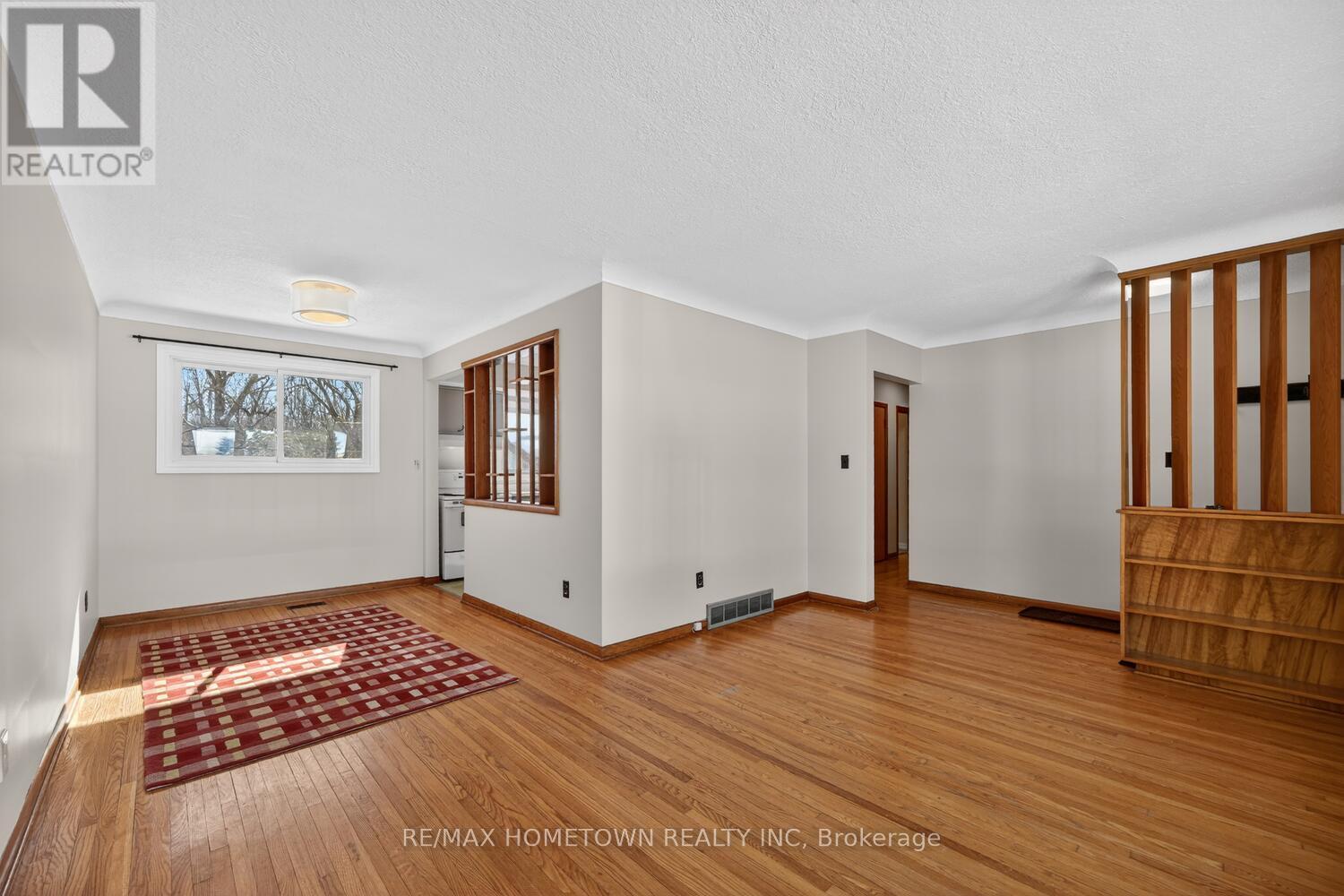 189 REYNOLDS DRIVE - 8