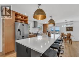5pc Bathroom - 5100 Wilson Road, Summerland, BC V0H1Z4 Photo 12