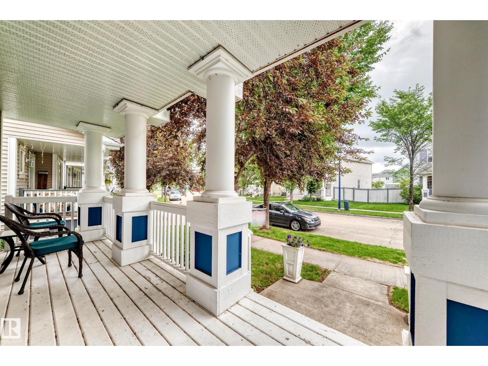 1128 74 St SW photo 5 — MLS® E4483487