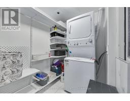 1803 - 125 Peter Street, Toronto, ON M5V0M2 Photo 25