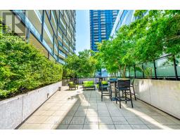 1803 - 125 Peter Street, Toronto, ON M5V0M2 Photo 37