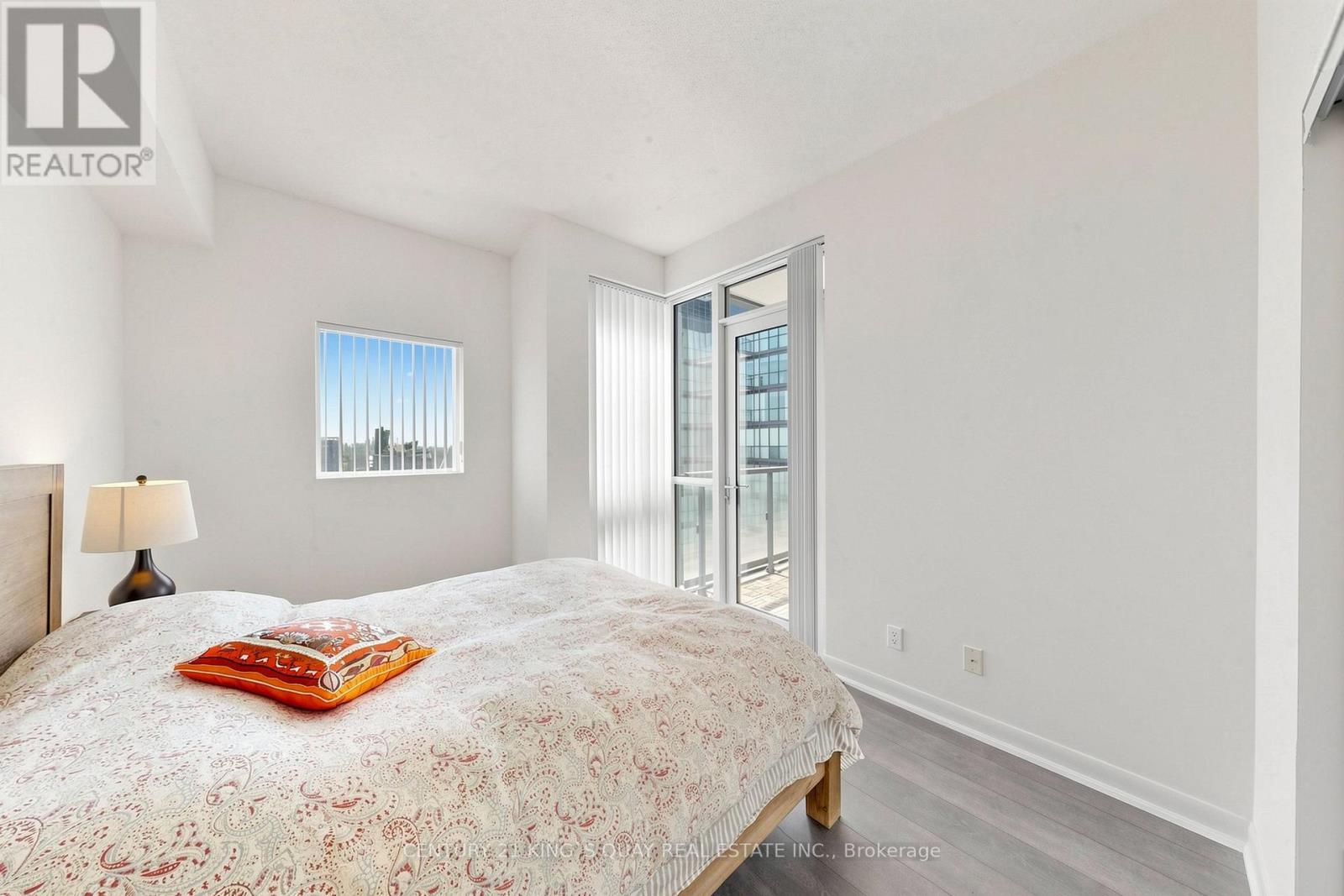 #LPH101 5168 YONGE STREET - 25