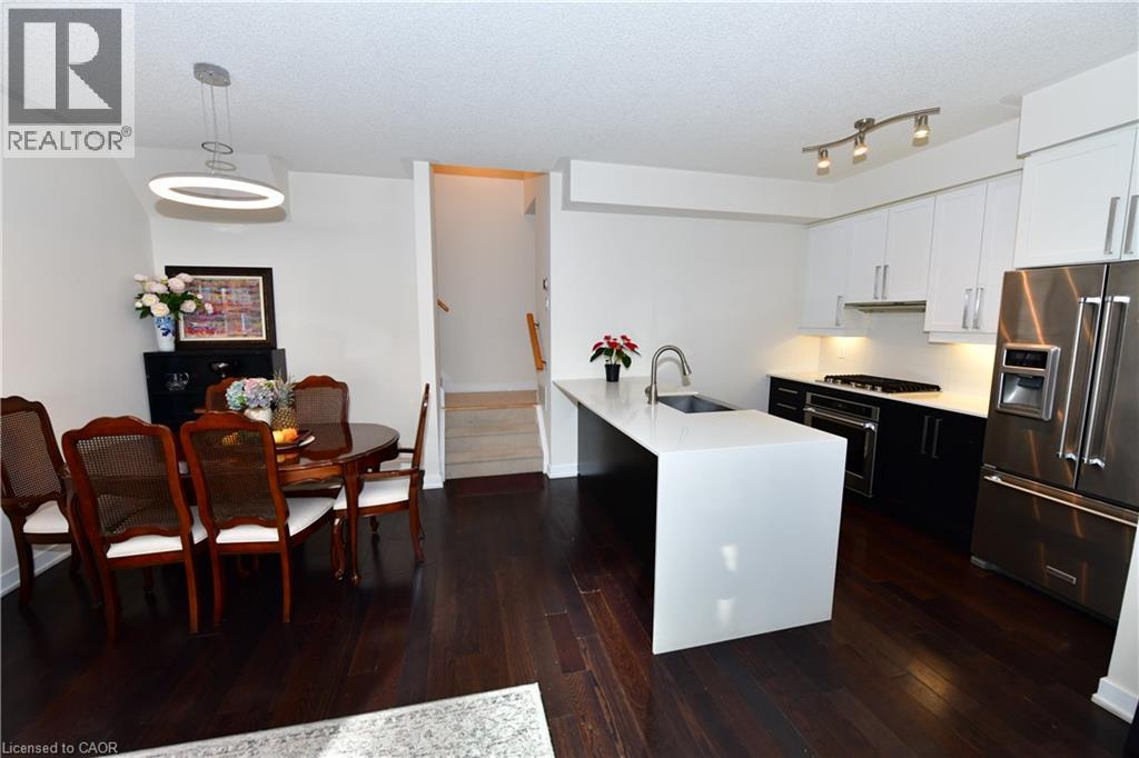 #3 4080 PARKSIDE VILLAGE Drive - 4