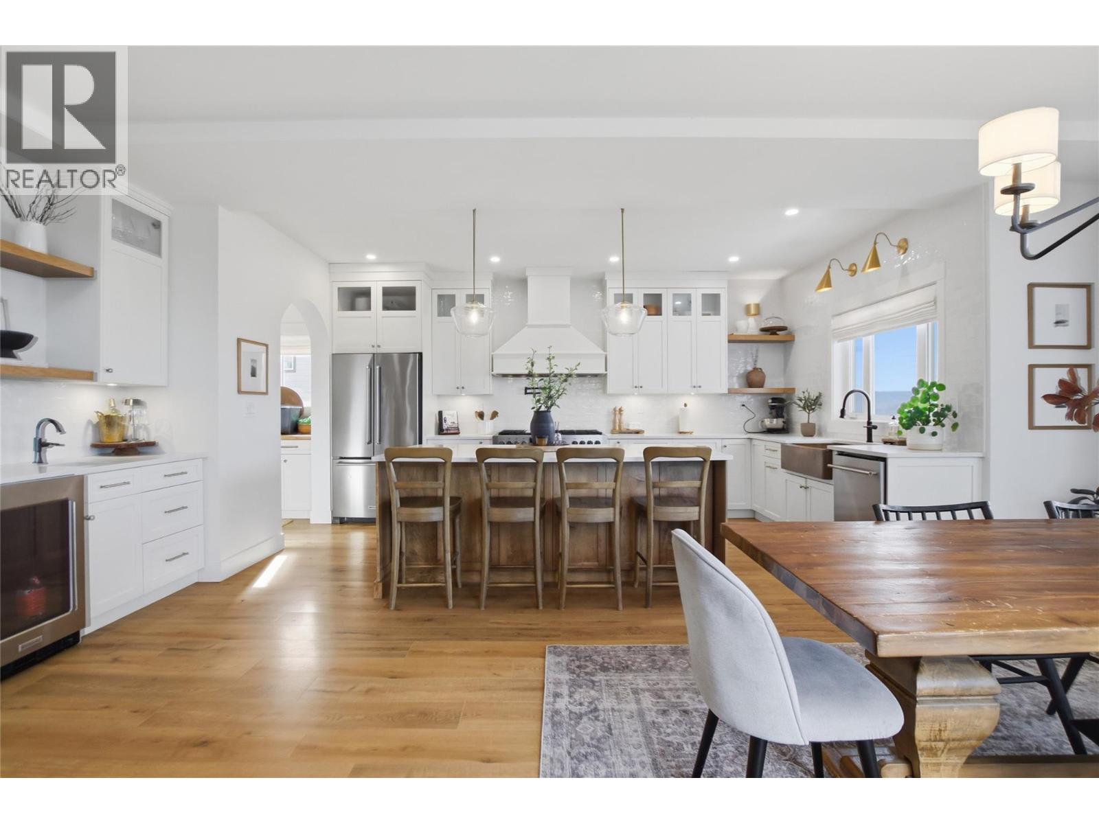 1688 Balsam Place - 14