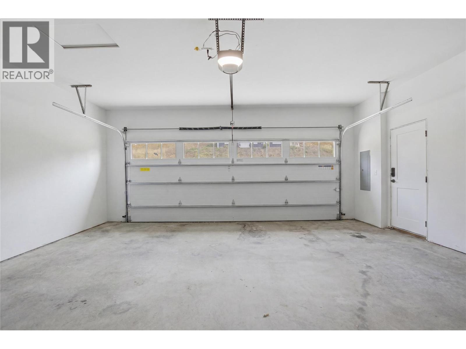 1688 Balsam Place - 67