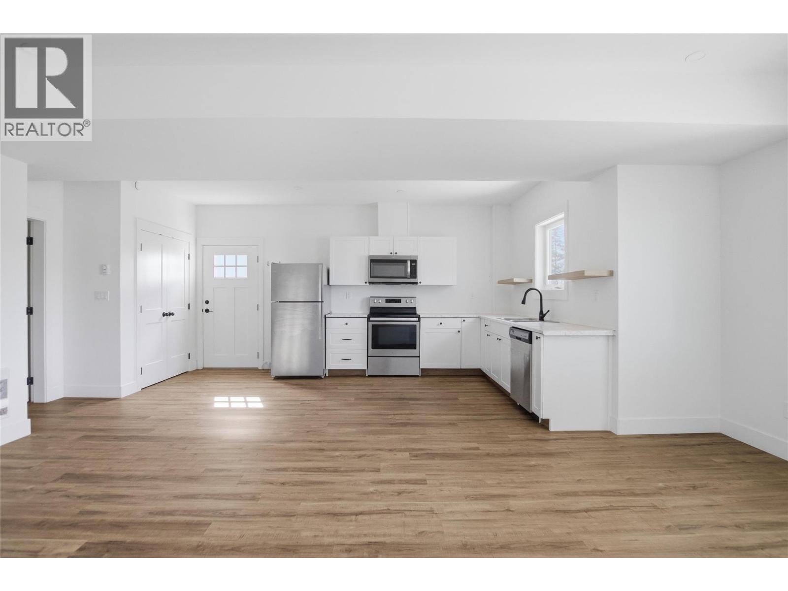 1688 Balsam Place - 62
