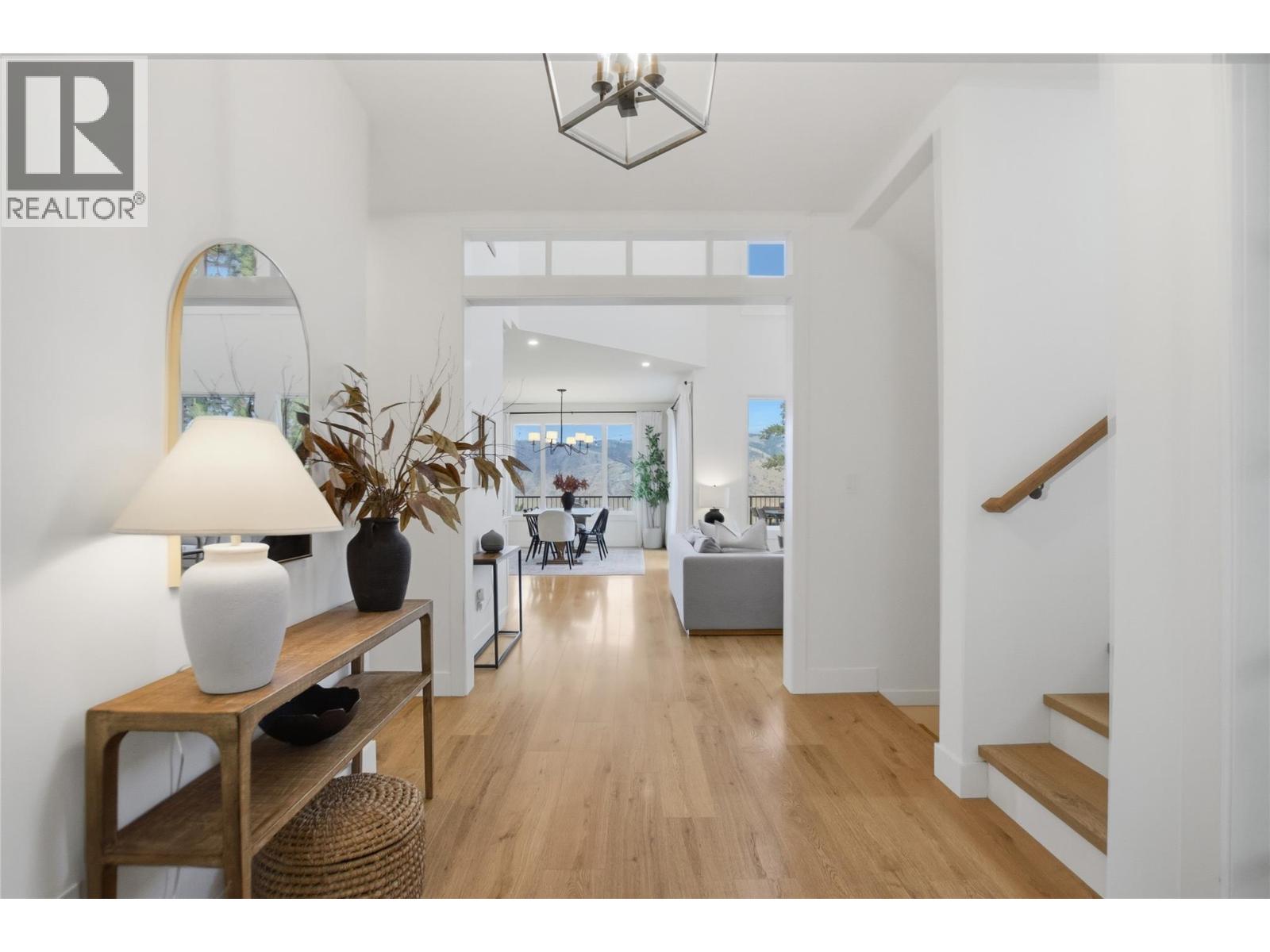 1688 Balsam Place - 7