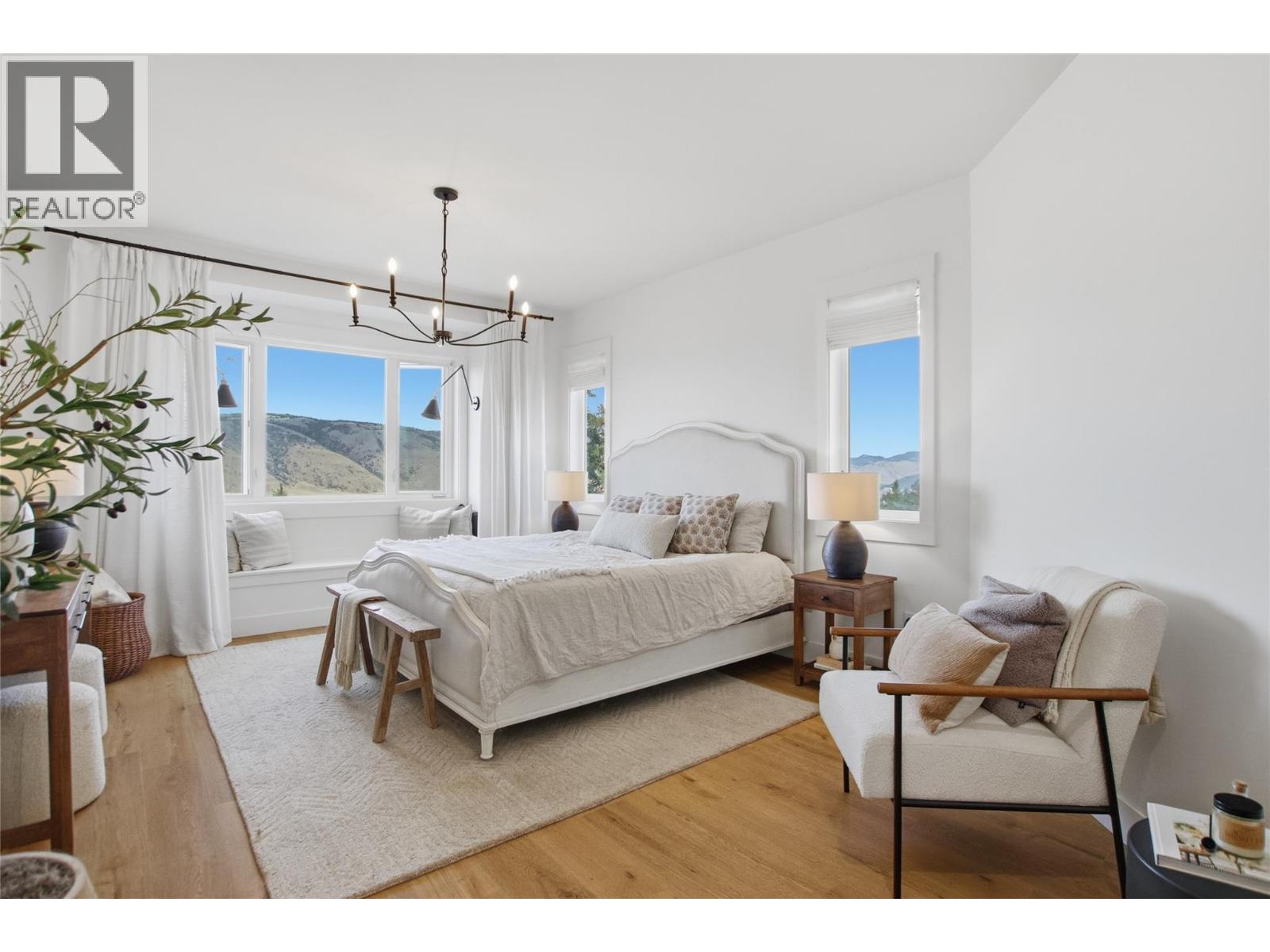 1688 Balsam Place - 37