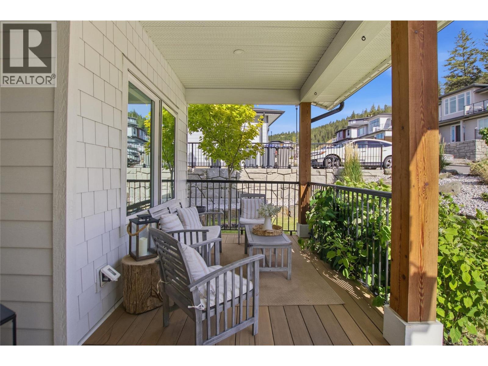 1688 Balsam Place - 5