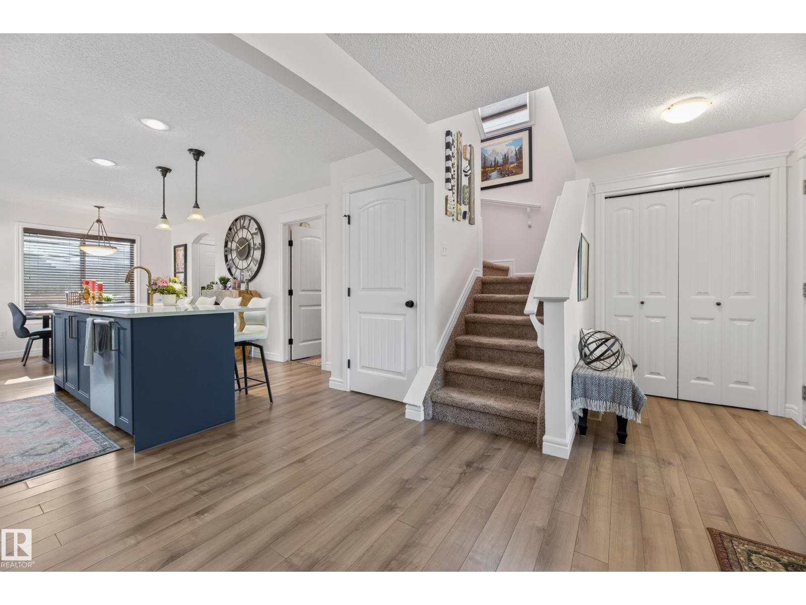 4264 SUMMERLAND DR — photo 9