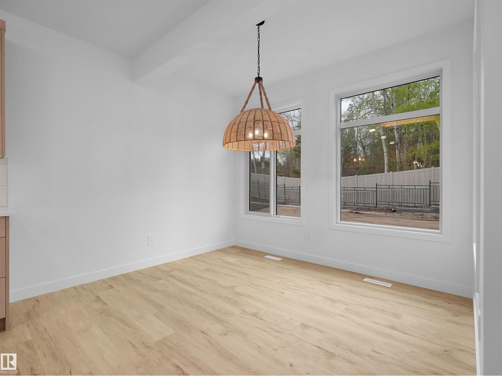 4116 208 ST NW - 12