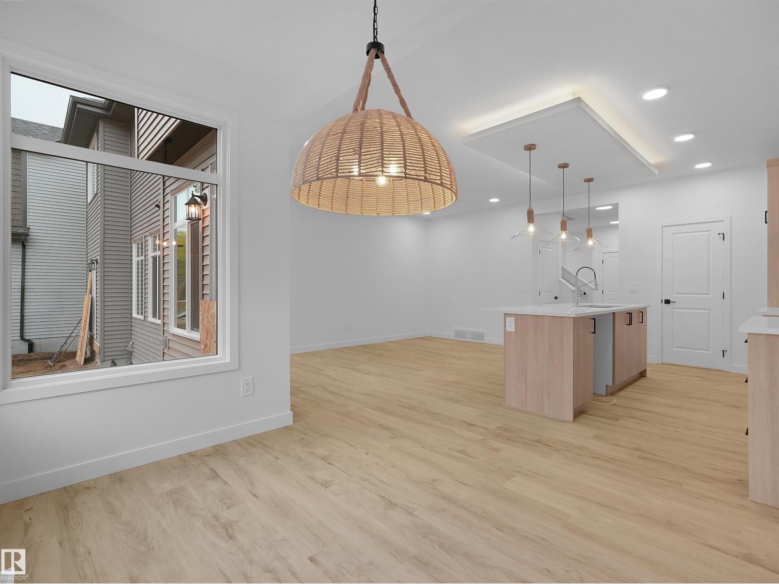 4116 208 ST NW - 13