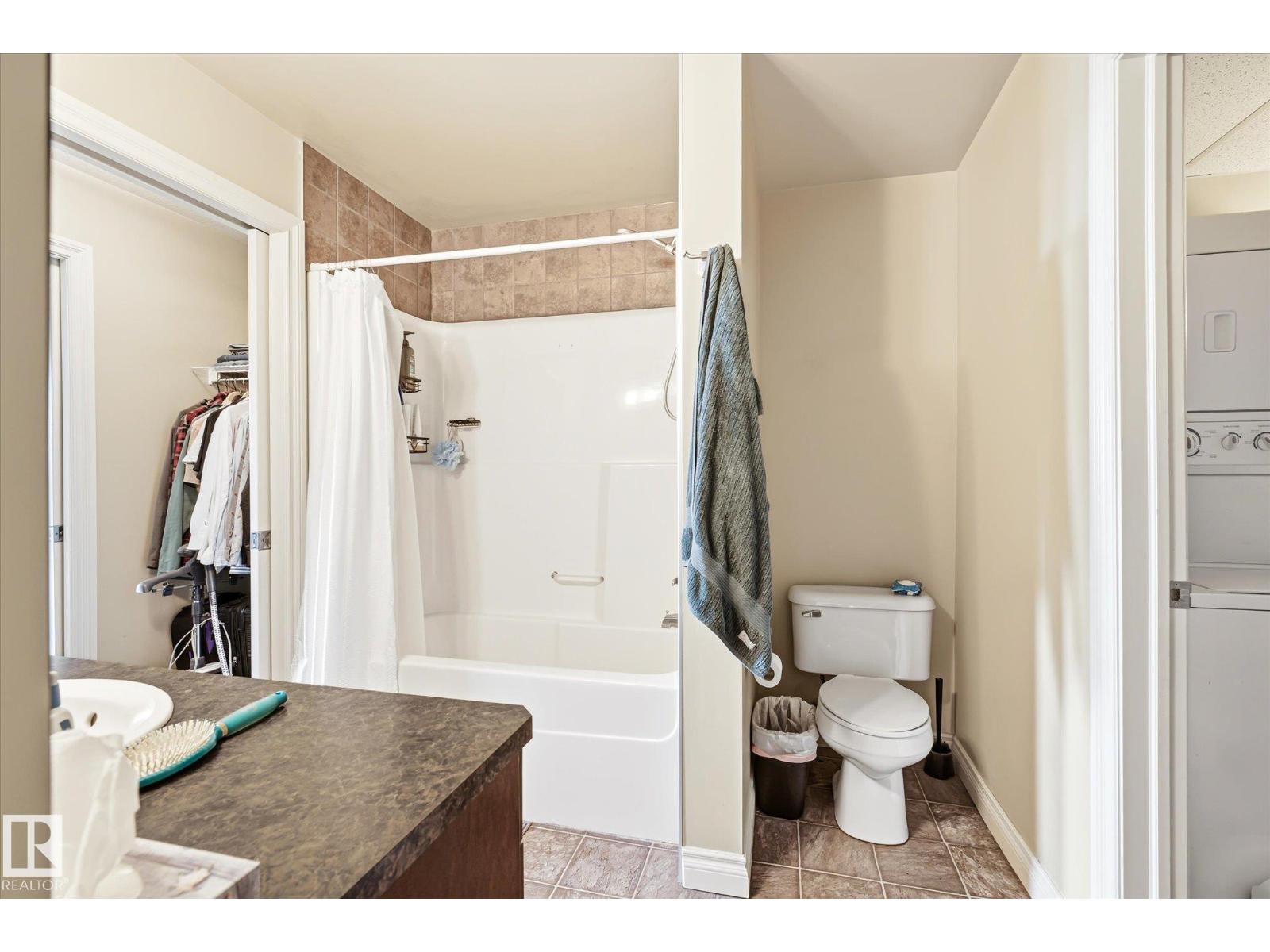 #402 10121 80 AV NW - 10