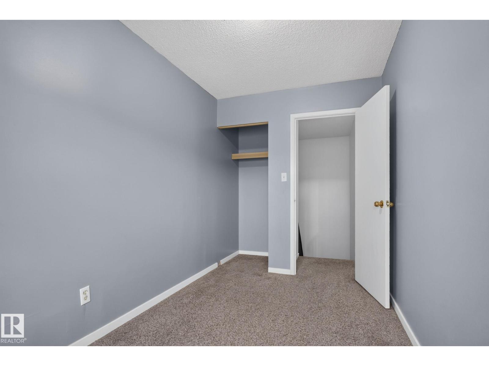#401 2908 116A AV NW - 17