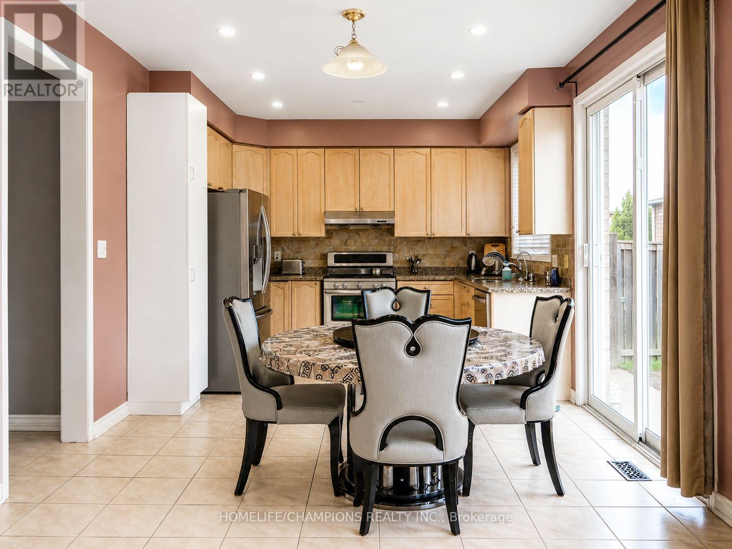 14 BENMORE CRESCENT - 8