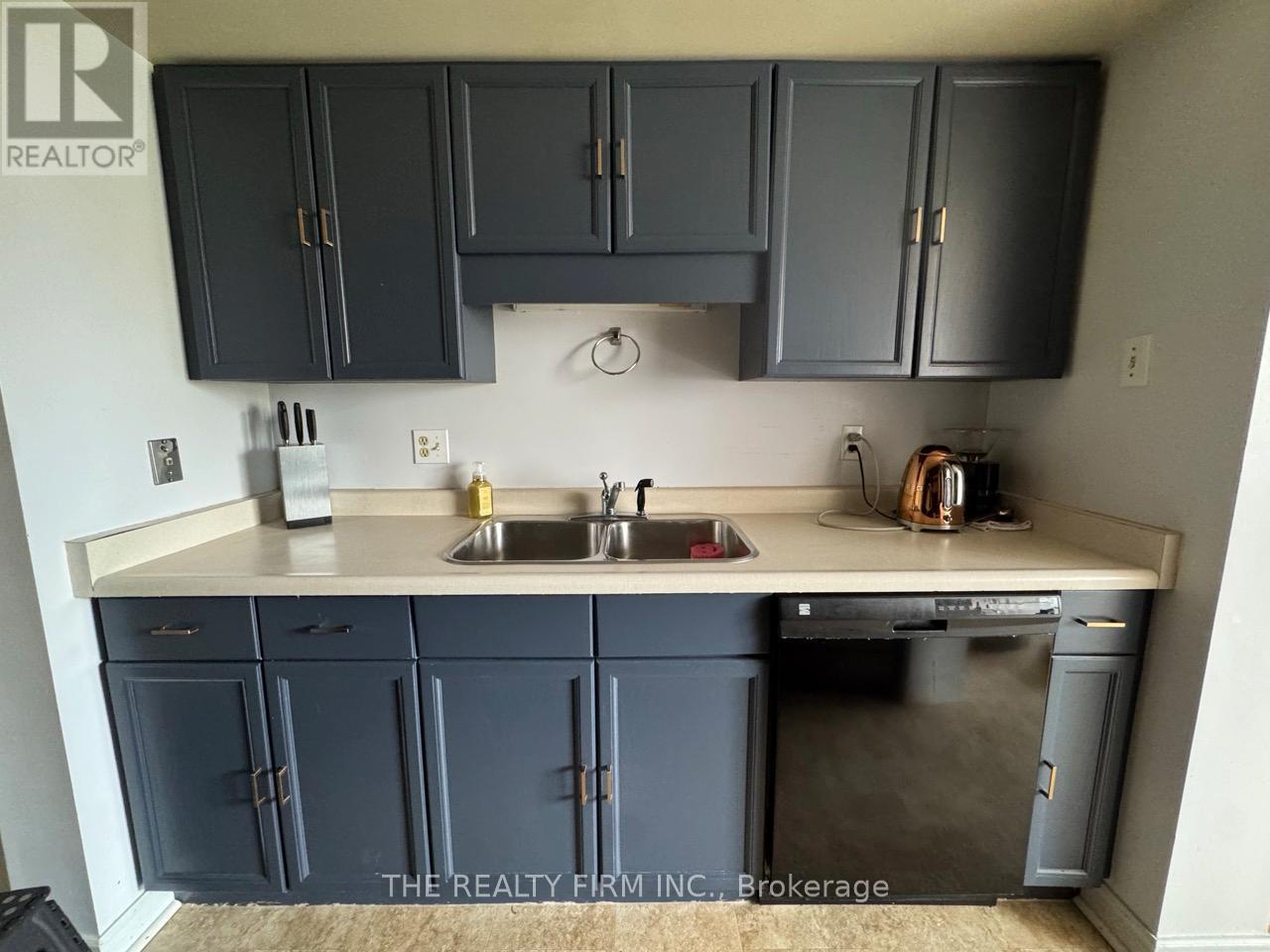 #501 1510 RICHMOND STREET - 15