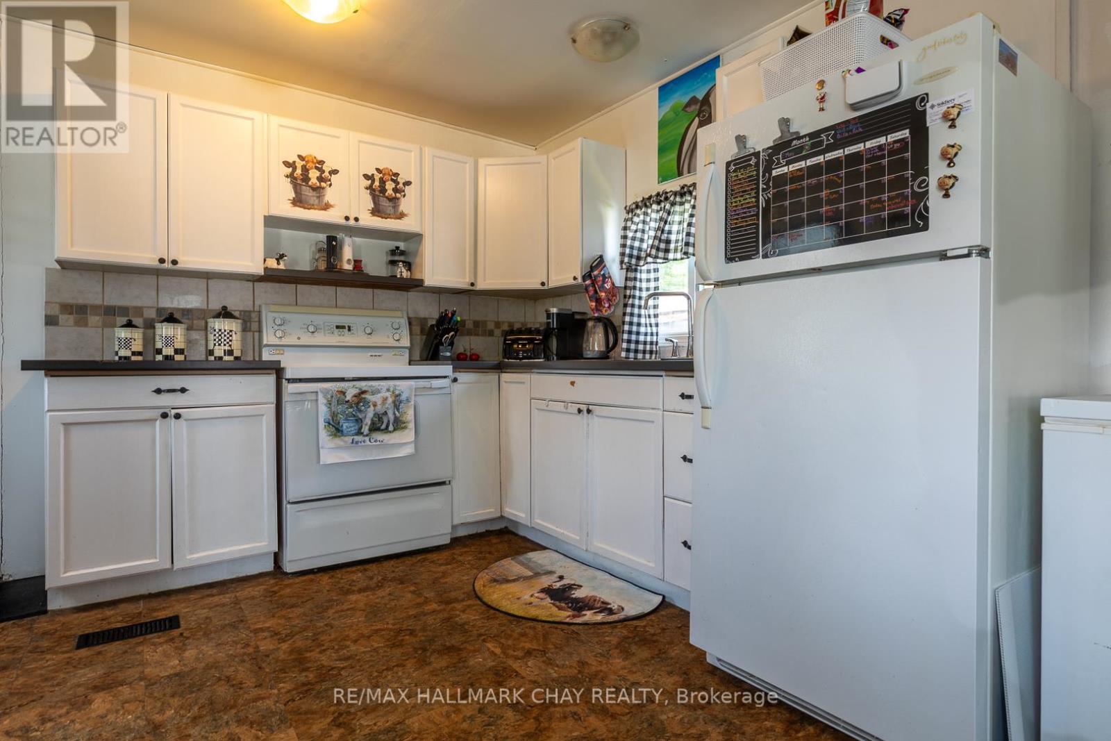 1331 HILLTOP ROAD - 10