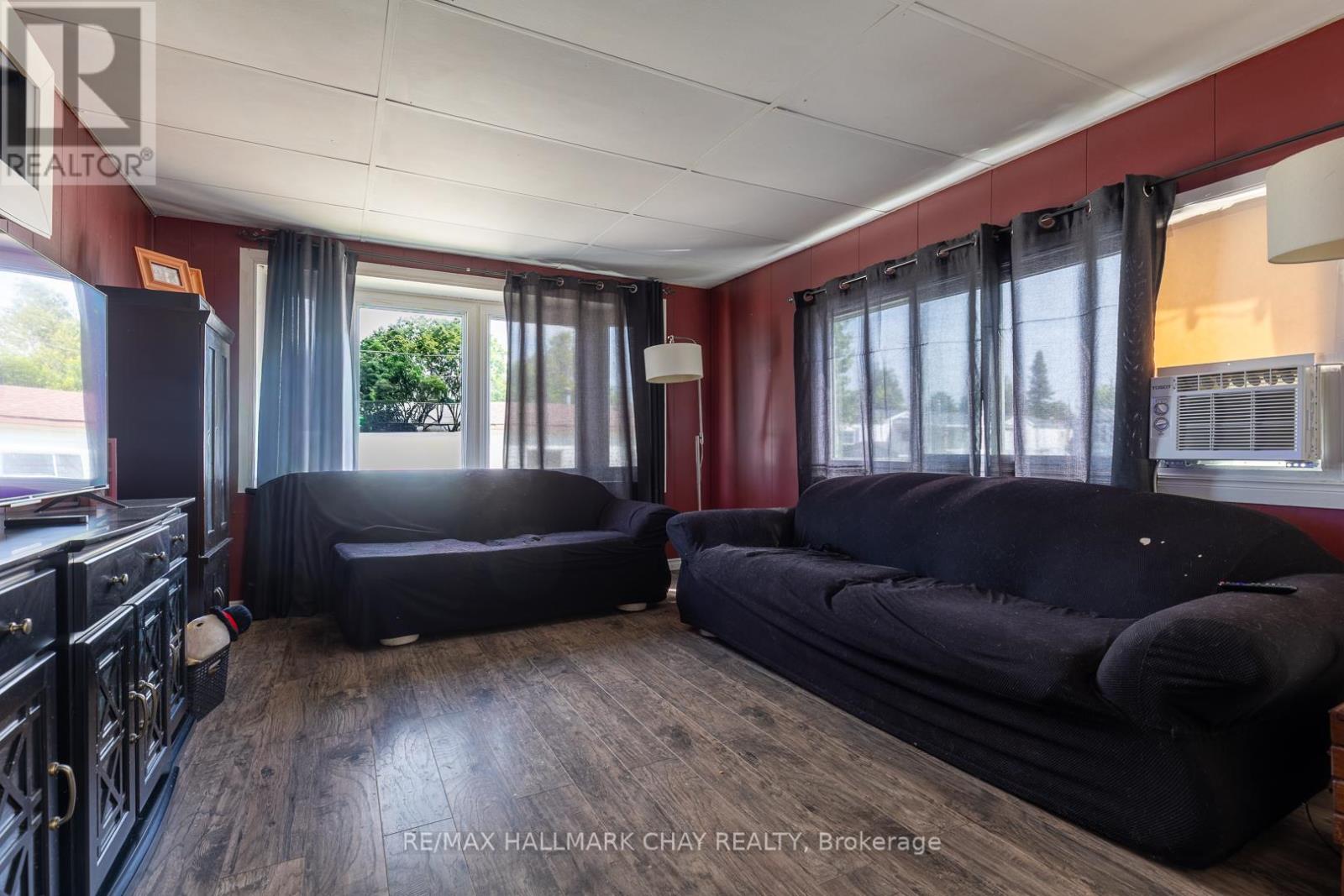 1331 HILLTOP ROAD - 8