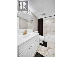 Living room - 201, 4328 4 Street Nw, Calgary, AB T2K1A2 Photo 7