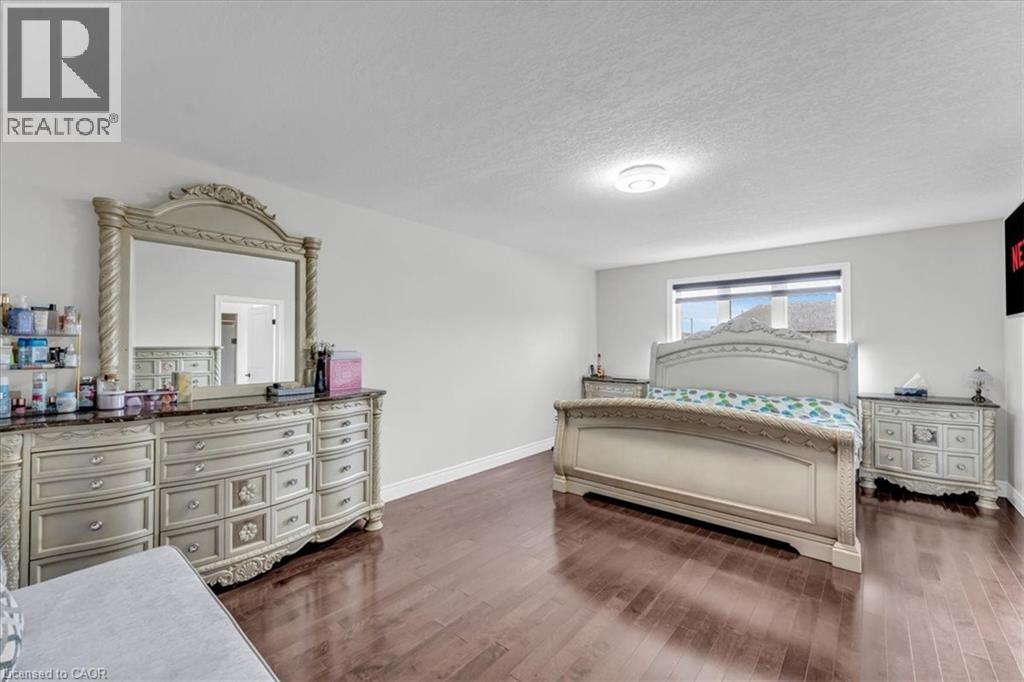 121 DALLAN Drive - 19