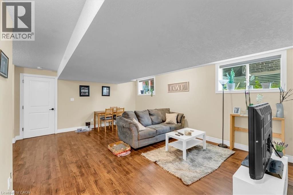 121 DALLAN Drive - 29