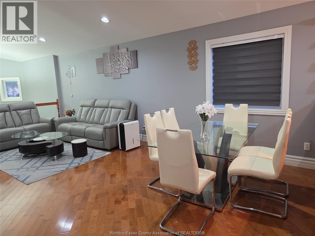 1509 MERIDIAN STREET - 13