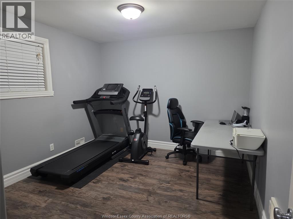 1509 MERIDIAN STREET - 12