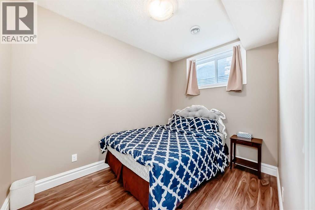 75 Silverado Bank Gardens SW - 43