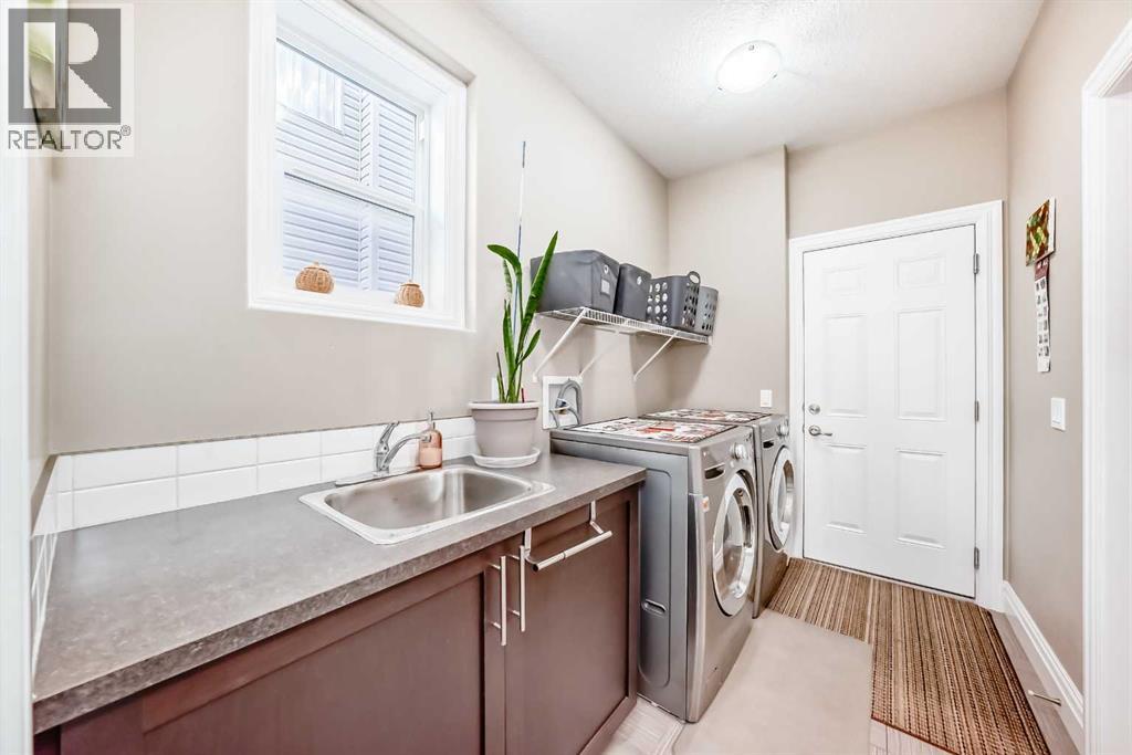75 Silverado Bank Gardens SW - 23