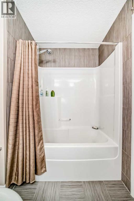 75 Silverado Bank Gardens SW - 35