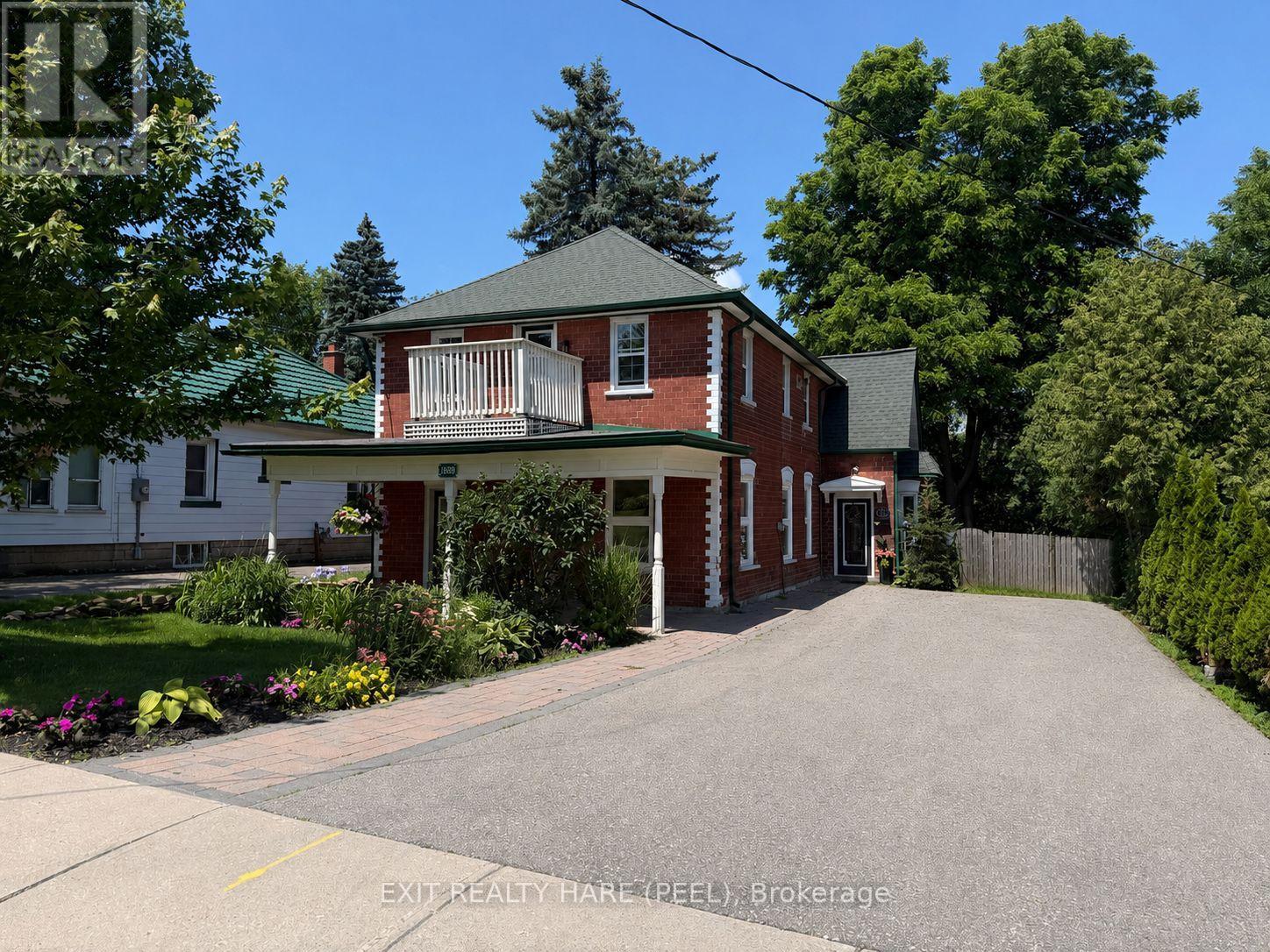 31 BROCK STREET - 1