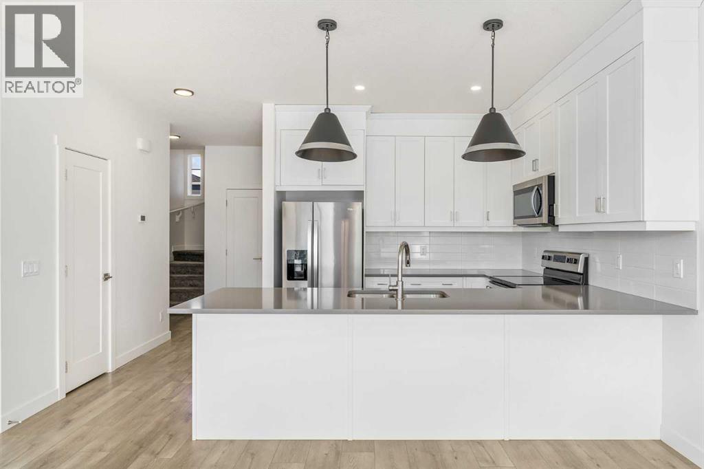 135 Legacy Glen Parade SE - 6