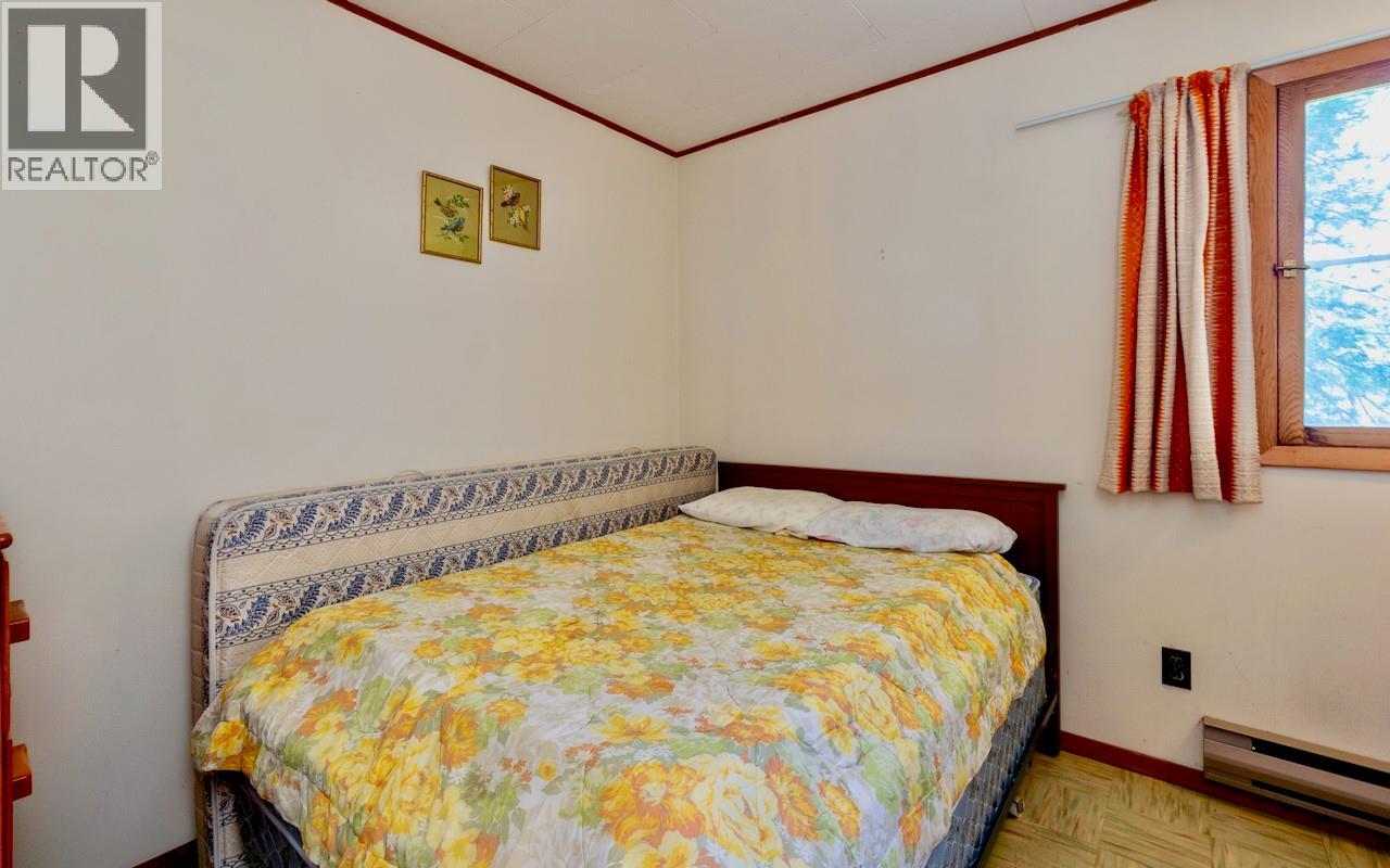 3035 Squilax-Anglemont Road - 30