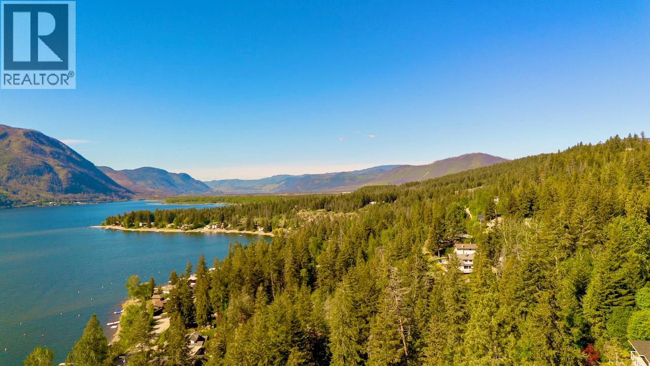 3035 Squilax-Anglemont Road - 46