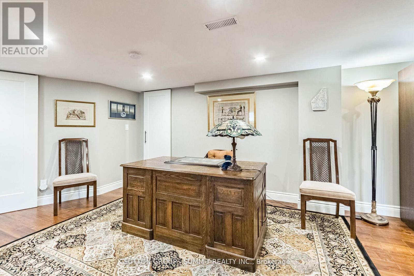 2084 EDINBURGH DRIVE - 34