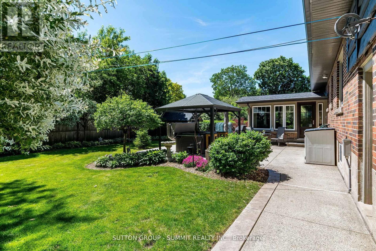 2084 EDINBURGH DRIVE - 39