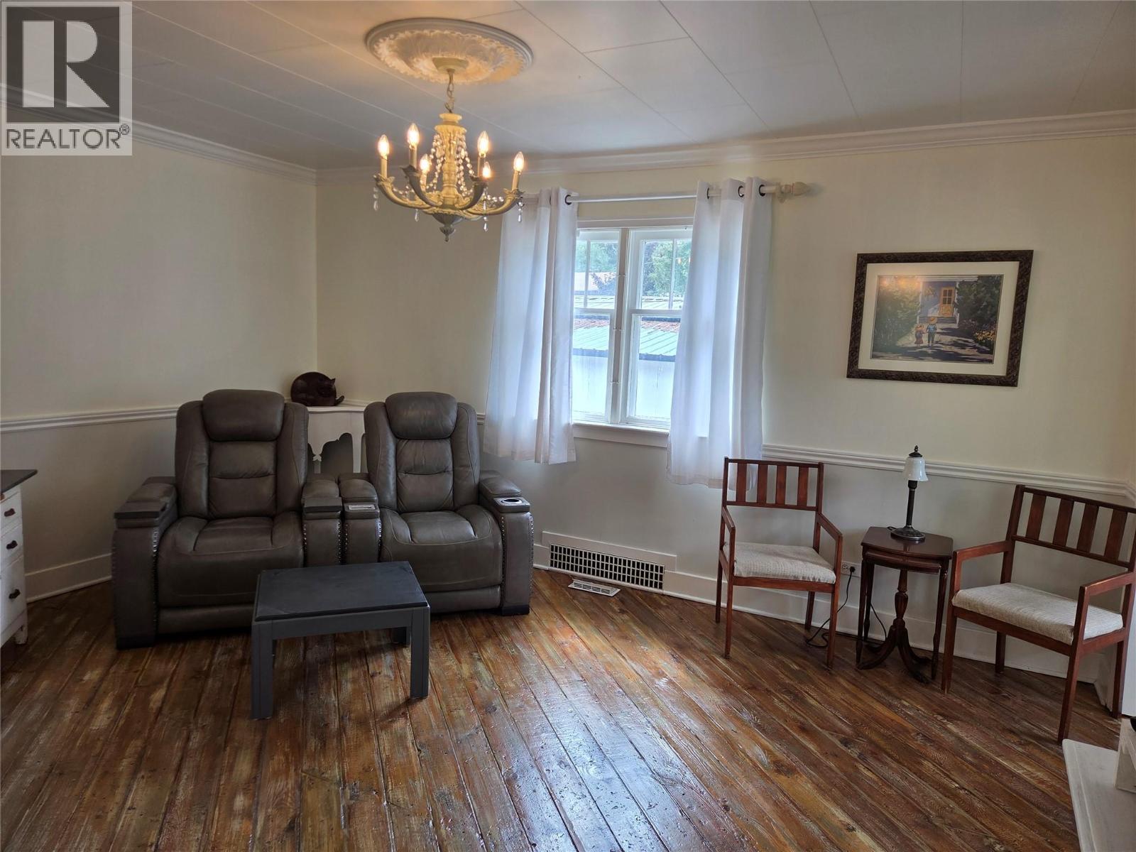 2633 9th Street - 5