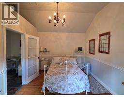 2633 9th Street, Olalla, BC V0X1N6 Photo 32