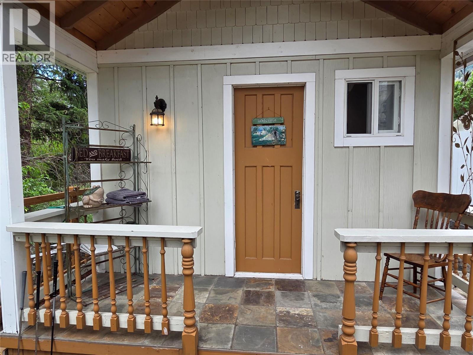 2633 9th Street - 28