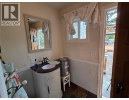 2633 9th Street, Olalla, BC V0X1N6 Photo 34