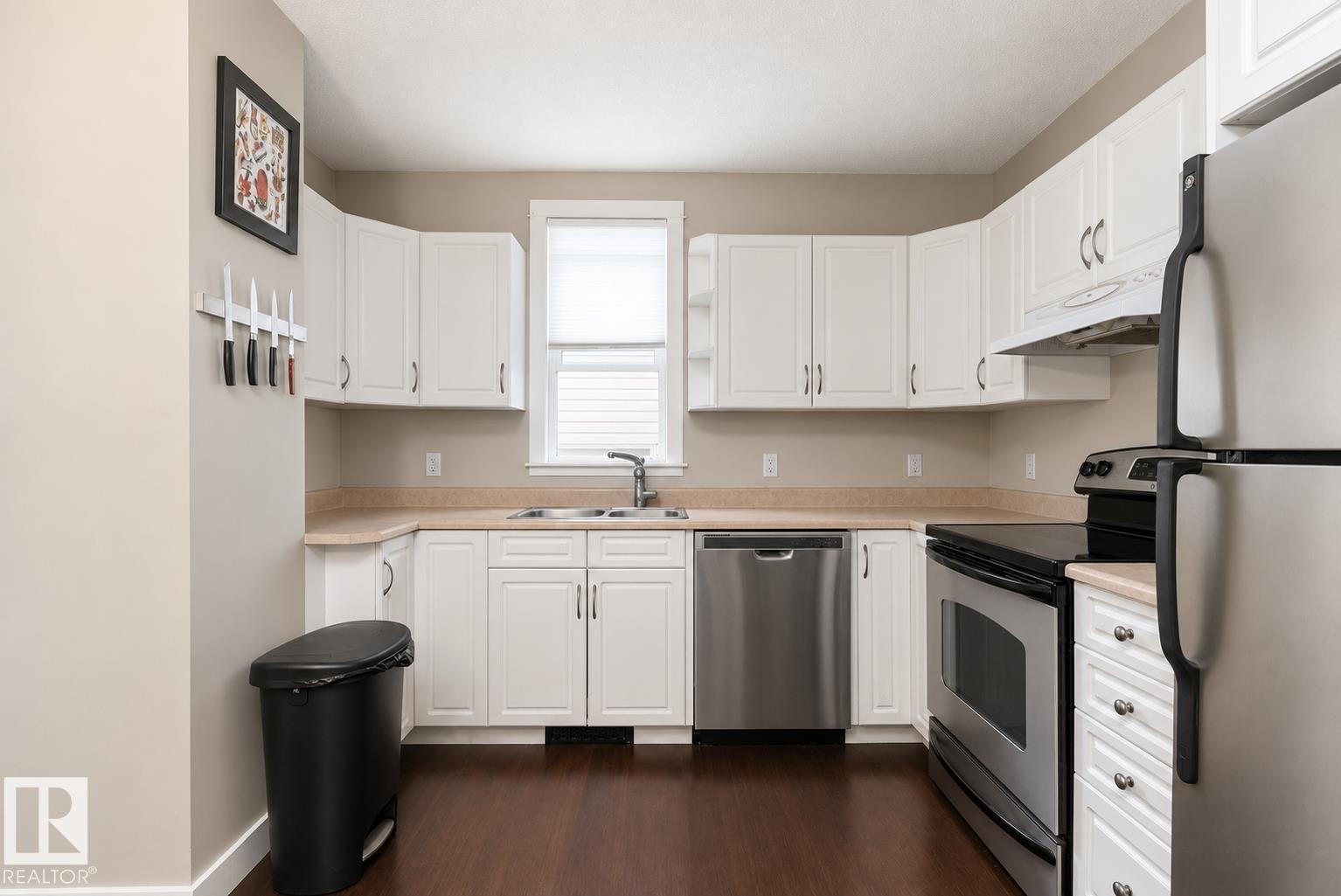9631 78 AV NW - photo 5