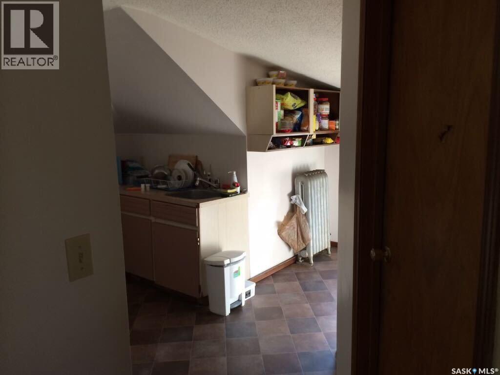 2346 Winnipeg STREET - 12