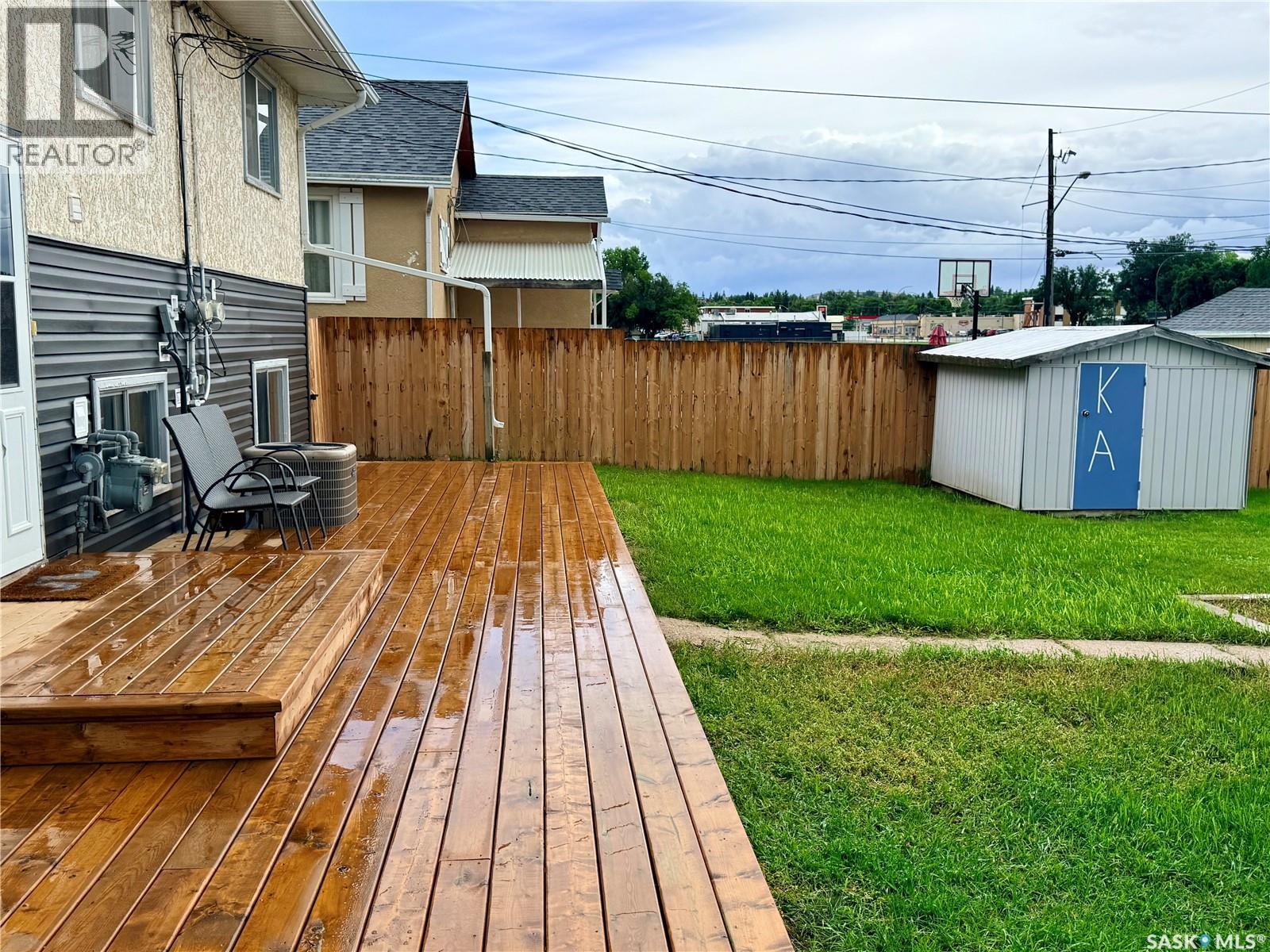 160 3rd AVENUE SE - 25