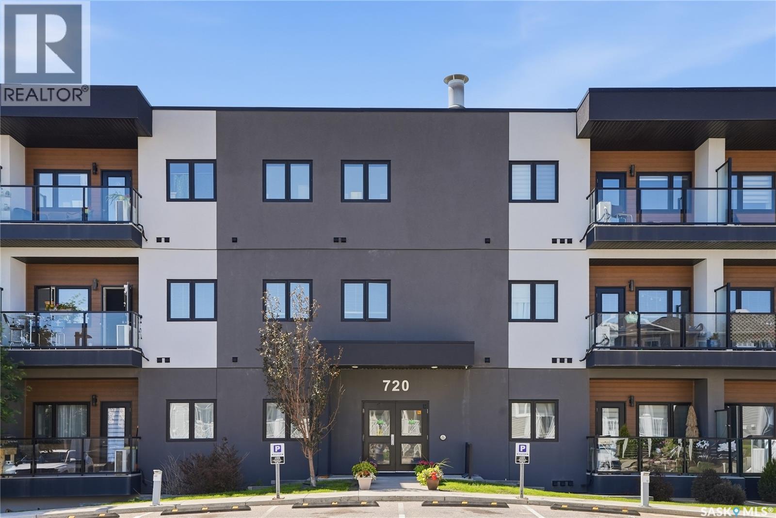 #103 720 Baltzan BOULEVARD - 29