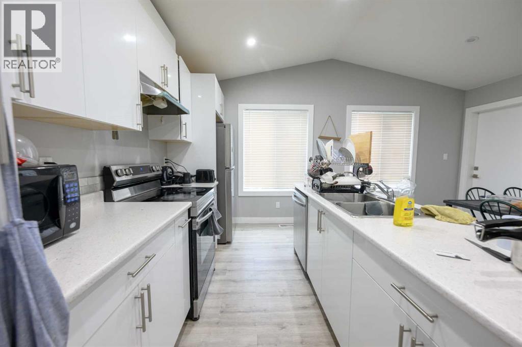 9303 107 Avenue - 5