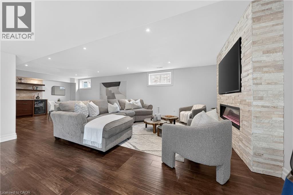 325 DEERFOOT Trail - Image 39