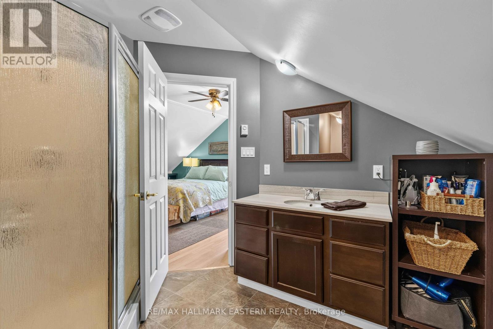 503 ROMAINE STREET - 28